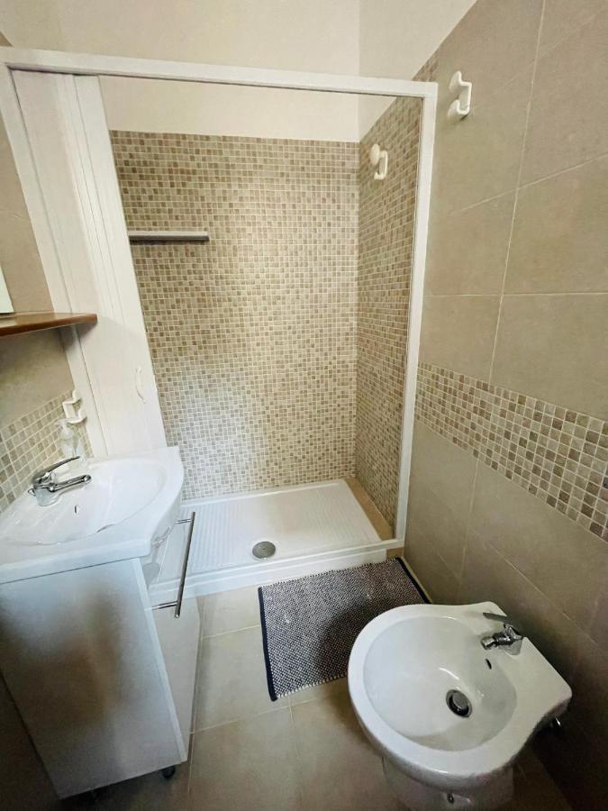 Lovely 2 Bedroom Rental Unit,Patio And Close Beach Сан-Пьетро-ин-Беванья Экстерьер фото