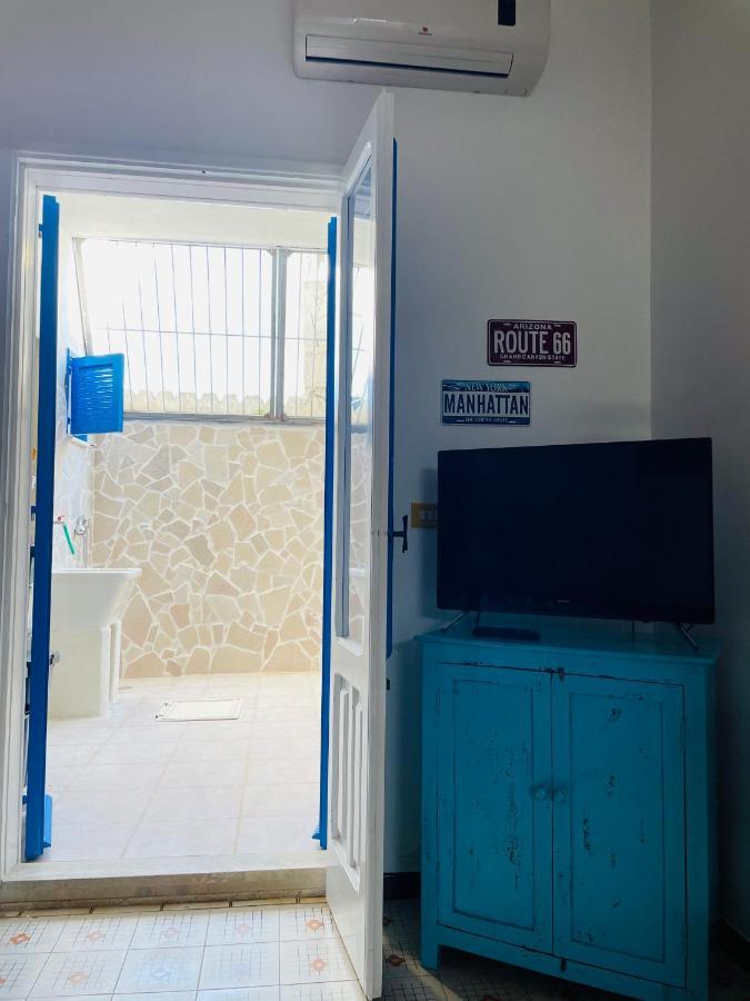 Lovely 2 Bedroom Rental Unit,Patio And Close Beach Сан-Пьетро-ин-Беванья Экстерьер фото